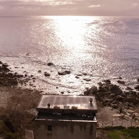 A Casa Di U Scogliu Maison Les Pieds Dans L Eau Cap Corse *