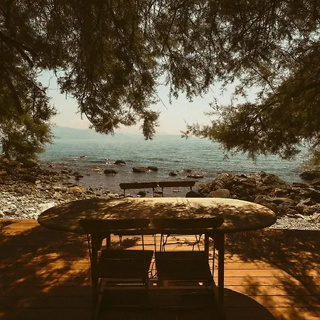 A Casa Di U Scogliu Maison Les Pieds Dans L Eau Cap Corse Canari